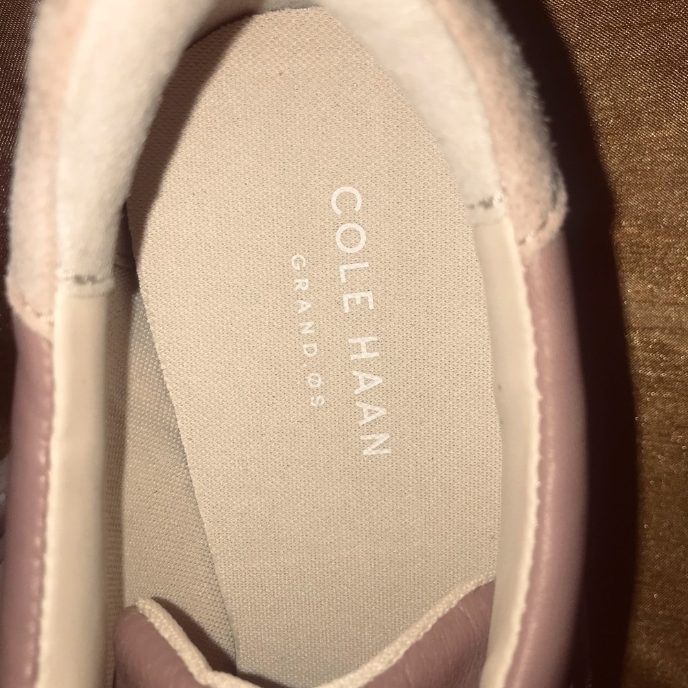 Cole Haan Grand os Women’s Very Comfortable Leather Suede Sneakers - Picture 4 of 5